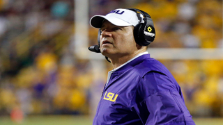 Report: LSU Fires Les Miles